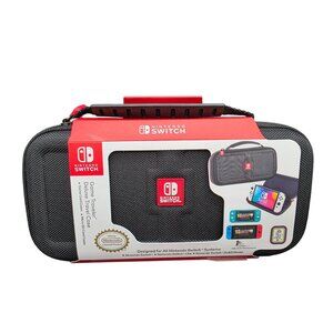 Nintendo Switch Game Traveler Deluxe Travel Case